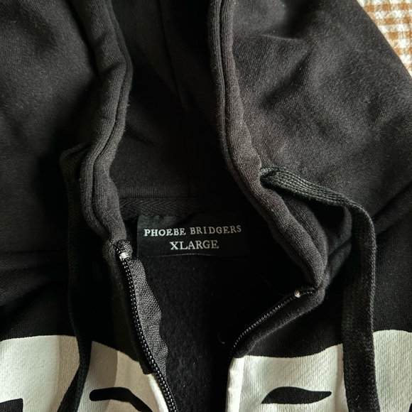 Phoebe Bridgers XL Punisher Hoodie with Zipper - Picture 4 of 5
